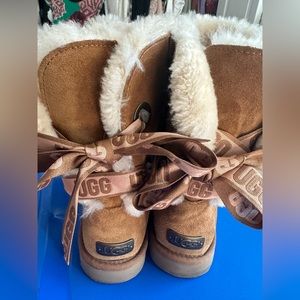 UGG Bailey Bow Tan Boots